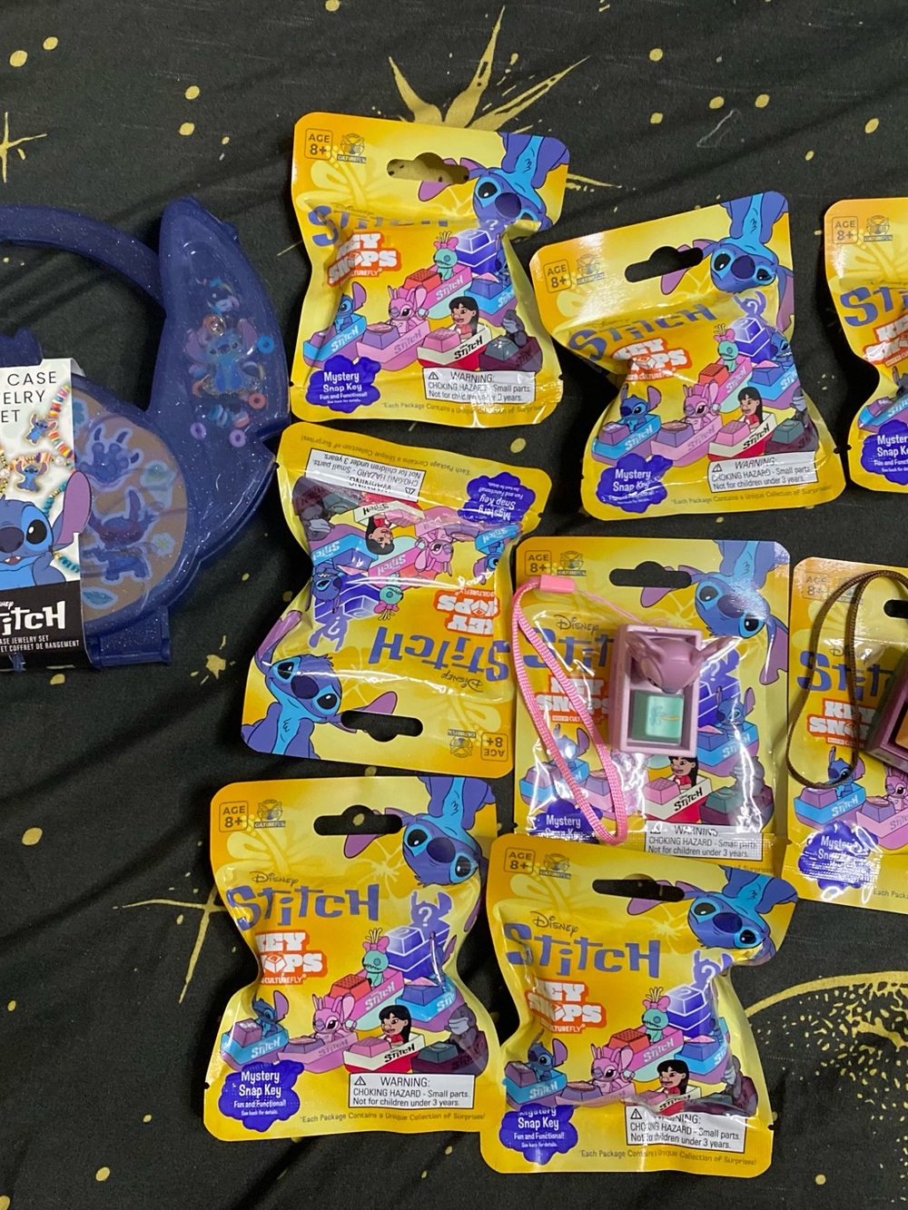 Disney Lilo & Stitch Mystery Snap Key Lot -